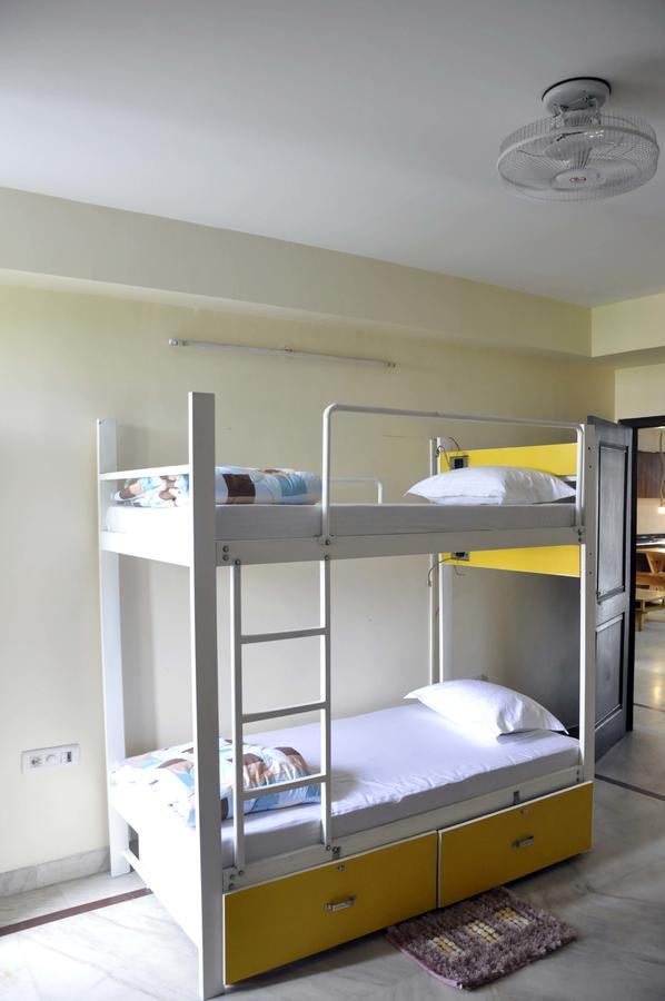 Friends Hostel Нью-Делі Екстер'єр фото