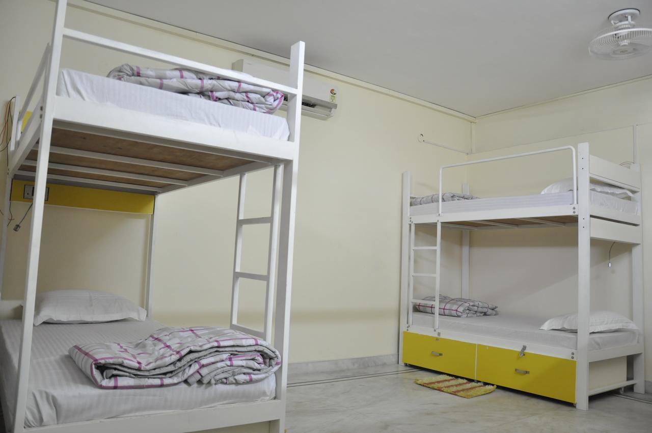 Friends Hostel Нью-Делі Екстер'єр фото